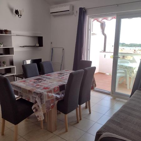 Apartman Tamara Apartment Novalja Exterior photo
